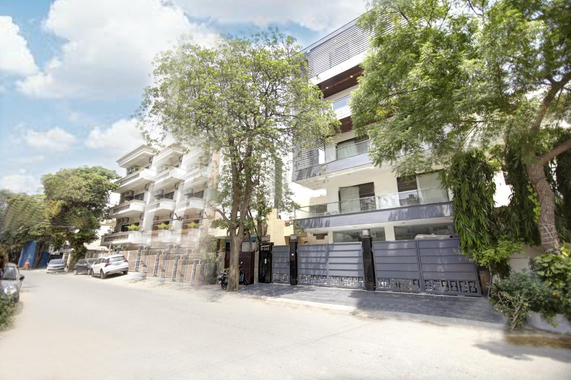 Limewood Stay - Fortis Hospital Гургаон Екстериор снимка
